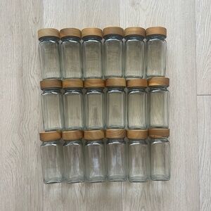Glass Spice Jars with Shaker Lids 4 Oz Square with Acacia Wood Lids